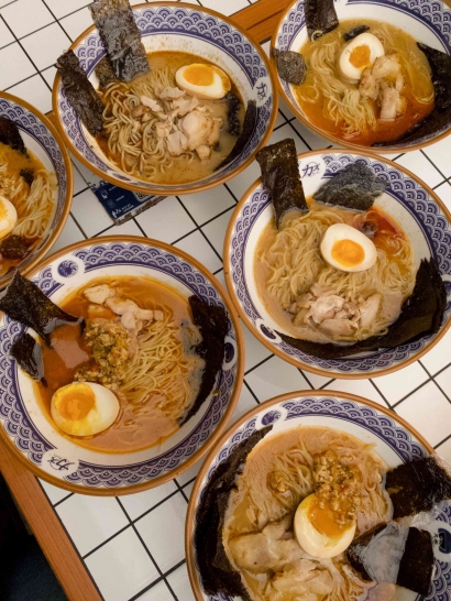 Menikmati Sensasi Mouvu Ramen: Kuliner Viral Yang Ramah Keluarga Dan Bikin Nagih
