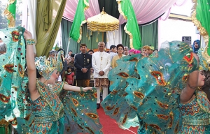 Daftar Foto Wajib Dokumentasi Pernikahan Halaman All