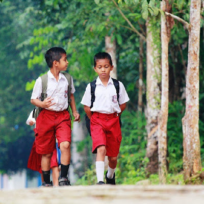 Peran Orangtua Mempersiapkan Anak Untuk Sekolah Kompasiana Com