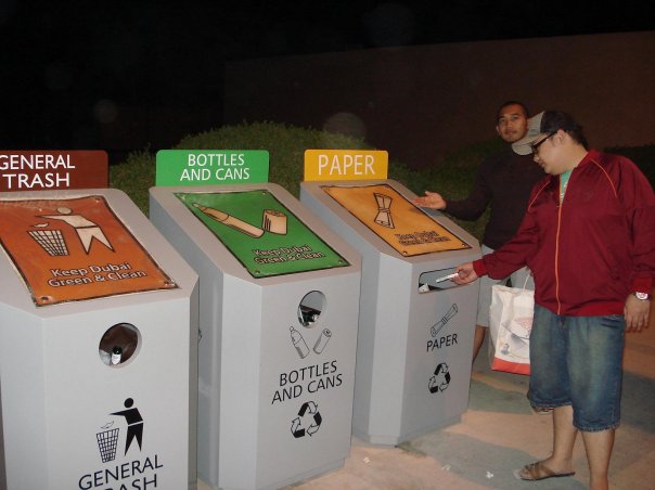 Tempat Sampah Keren Ala Dubai Kompasianacom
