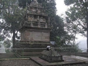 Candi Terbanyak Ada Di Jawa Barat Kompasianacom