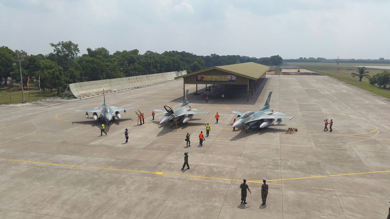 Perkuatan TNI AU Melalui Hibah 24 F 16 Program Excess Defence