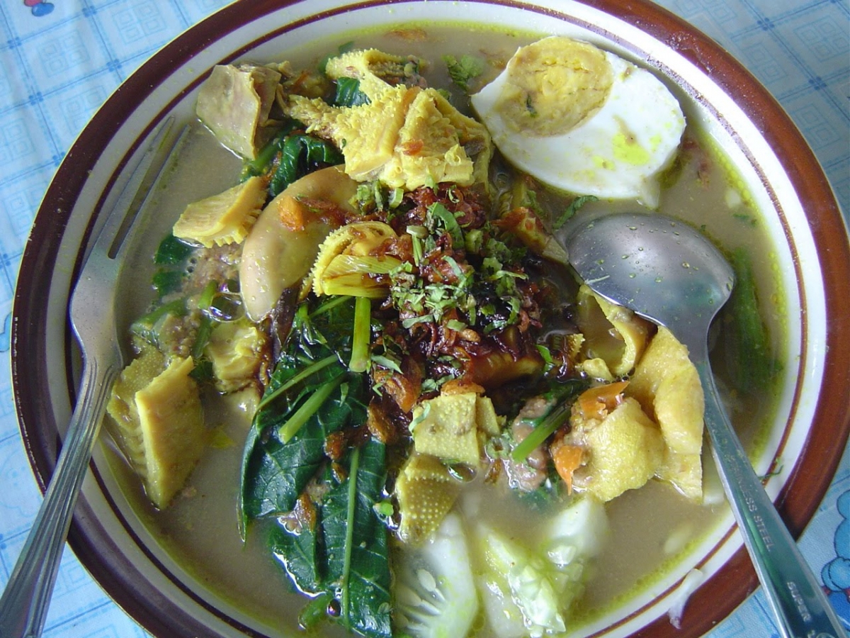 Rujak Soto Makanan Khas Banyuwangi Bercitarasa Unik Kompasiana Com