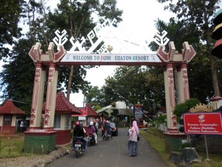 Image result for taman wisata bumi kedaton