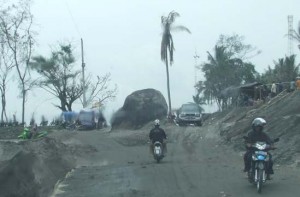 Wisata Batu Gajah Di Kali Gendol Kompasiana Com