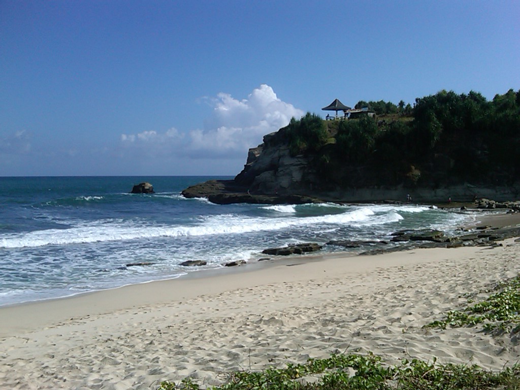 Pantai Klayar Surga Kecil Di Tanah Kelahiran Bapak Presiden Oleh