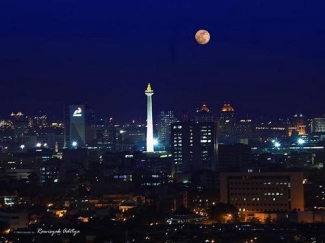 Paling Keren 30 Foto Pemandangan Kota Jakarta Malam Hari Paling Keren 30 Foto Pemandangan Kota Jakarta Malam Hari