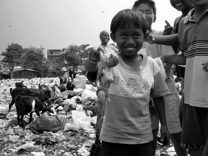 10 Orang Termiskin di Dunia - Kompasiana.com