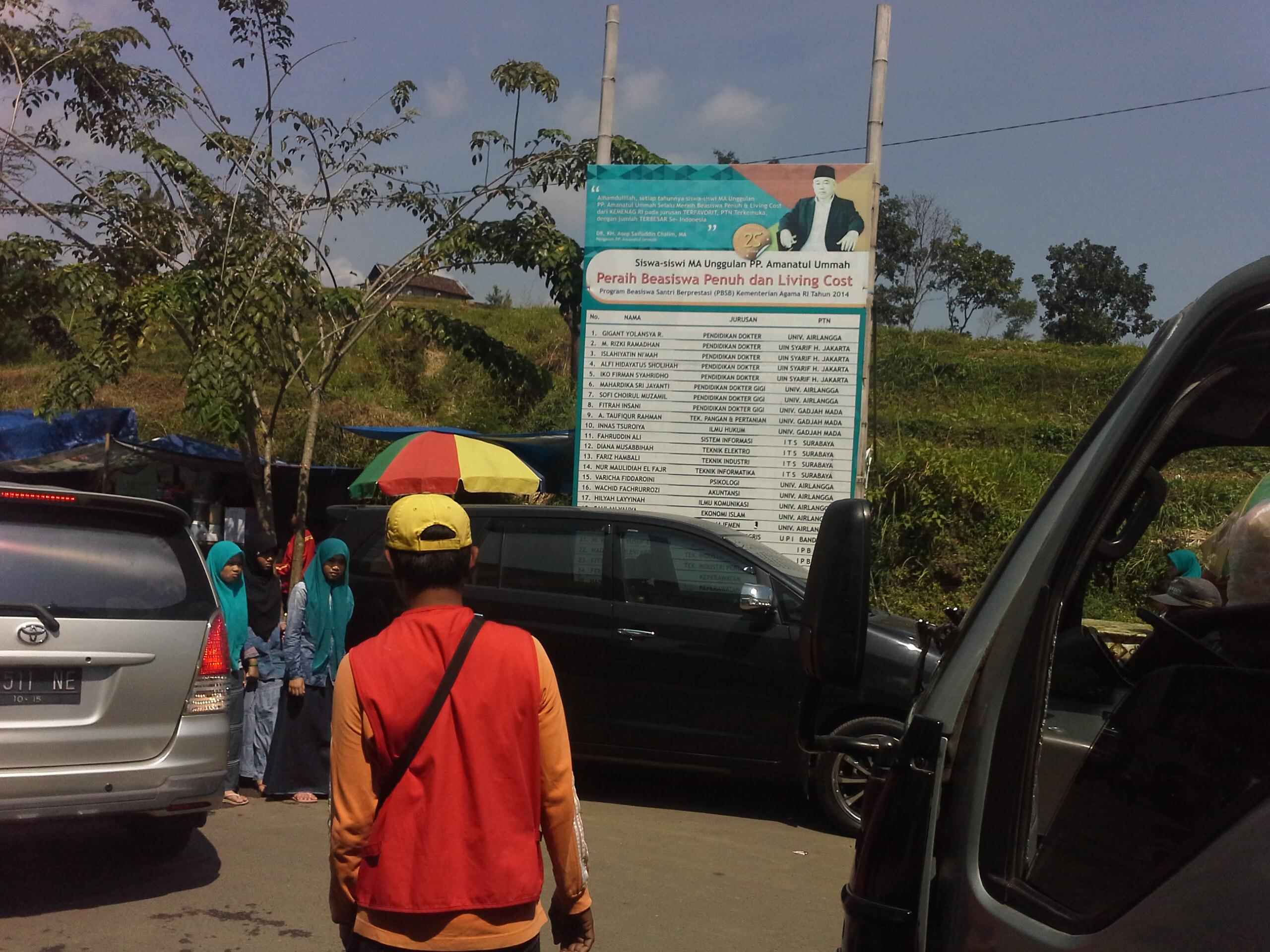 Tradisi Loloskan Muridnya Masuk PT Luar Negeri Mengapa Justru Lahir dari Pesantren oleh Mas Yunus Kompasiana